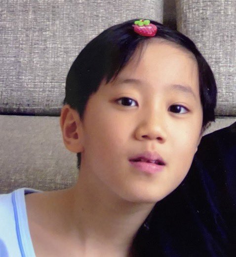 [잡담] 이준영 올해 풀린 애기때사진 너무 귀엽다 | 인스티즈