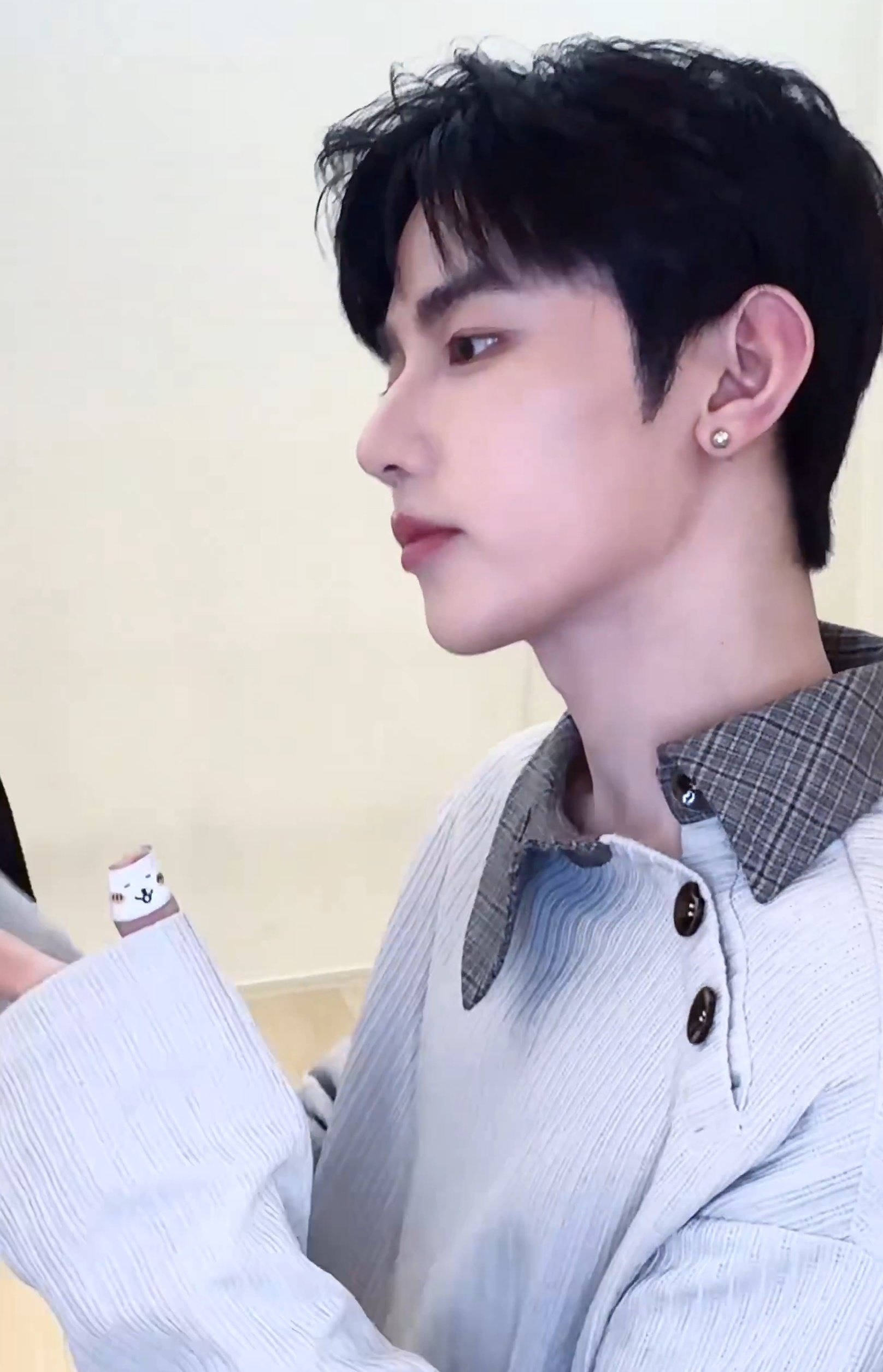 [잡담] 장하오 옆모습 | 인스티즈