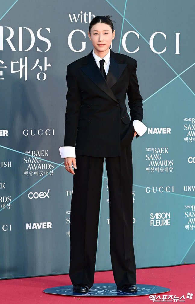 [잡담] 연경언니 수트핏 ㄹㅇ 말도 안됨 | 인스티즈