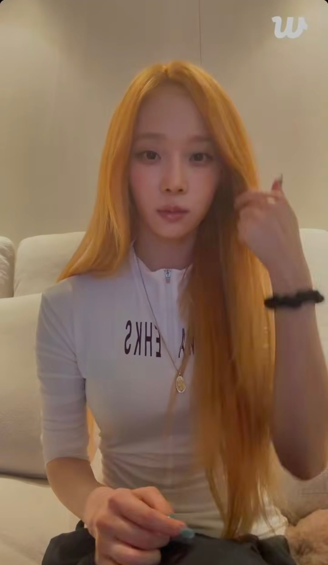 [잡담] 윈터 이제 쌩얼도 냉미녀 같애 | 인스티즈