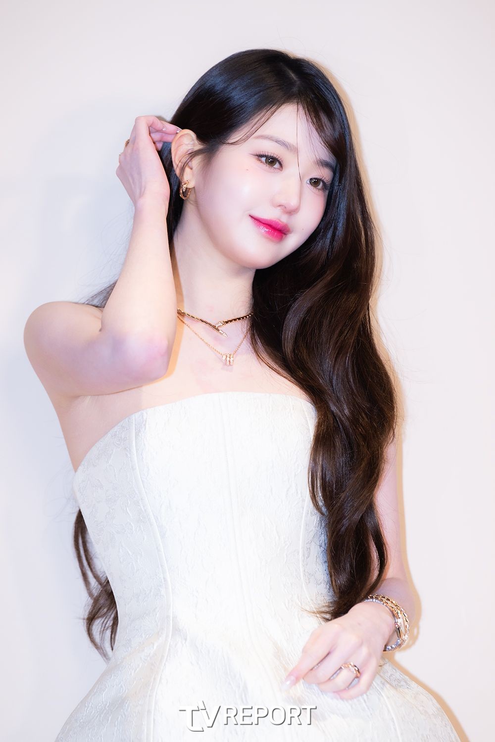 [잡담] 일반 직장인도 머리 이렇게 긴 경우 있어? | 인스티즈