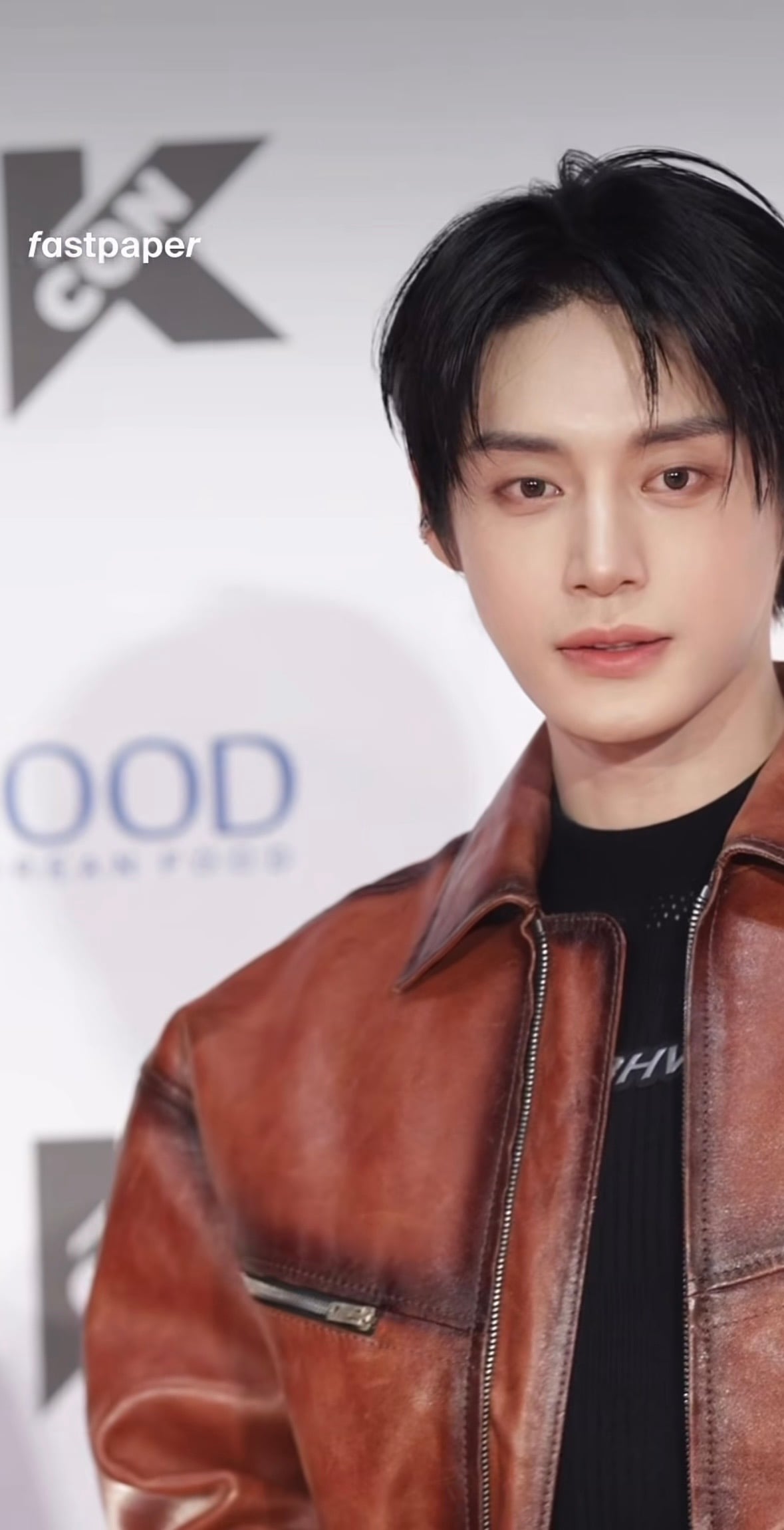 [잡담] 김지웅 오늘도 잘생겻네.. | 인스티즈