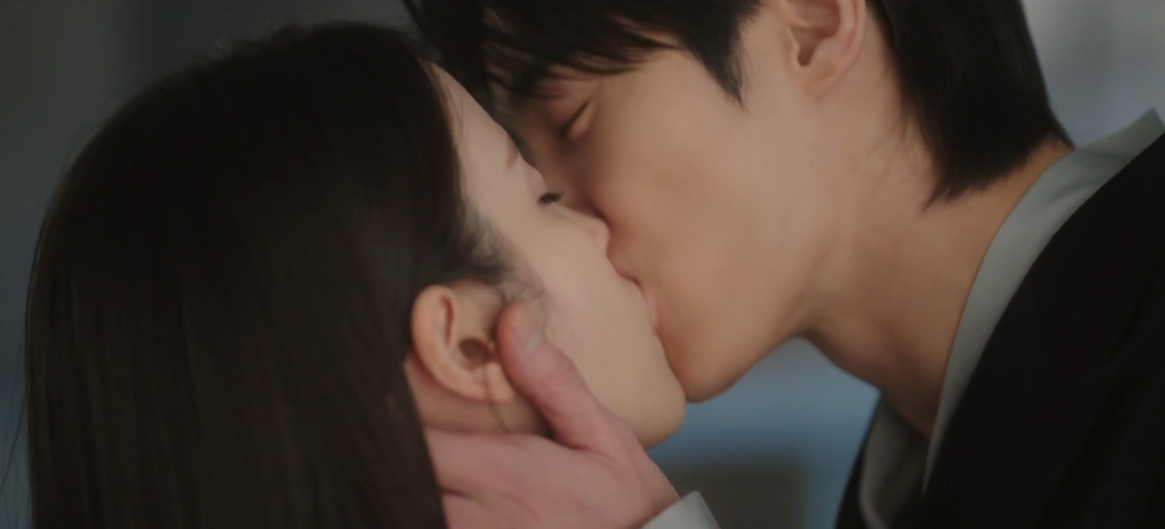 [잡담] 대군부인) 새벽에 올리는 키스신 캡처 (후방주의ㅎ) | 인스티즈