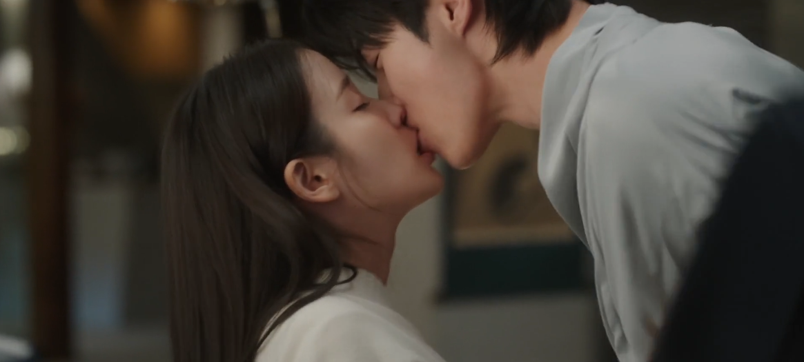 [잡담] 대군부인) 새벽에 올리는 키스신 캡처 (후방주의ㅎ) | 인스티즈