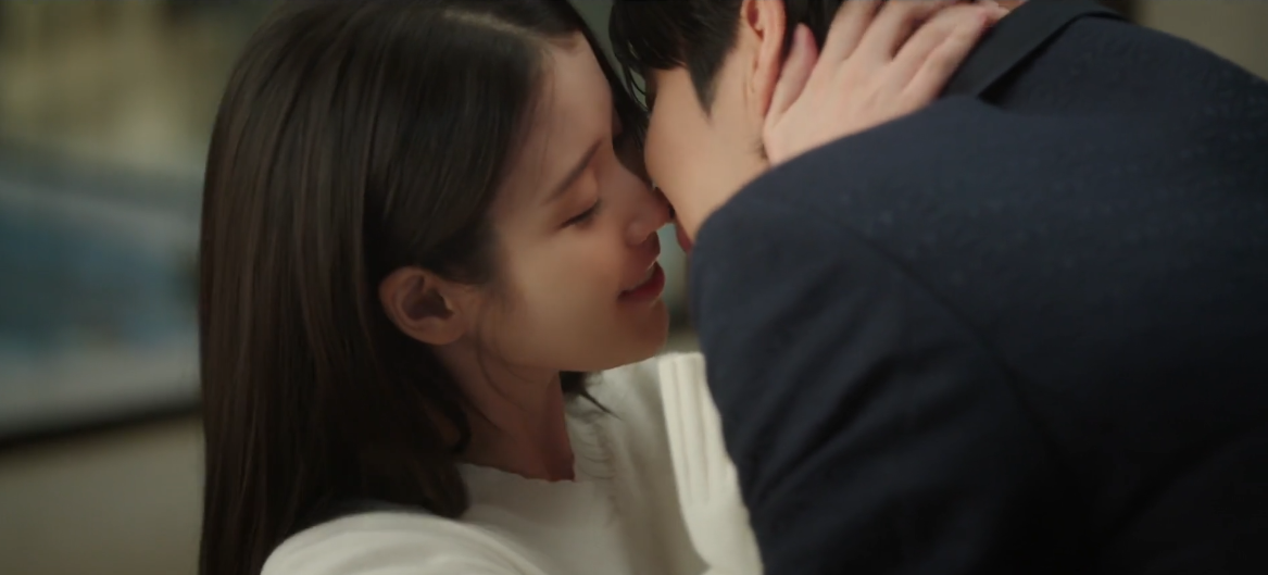 [잡담] 대군부인) 새벽에 올리는 키스신 캡처 (후방주의ㅎ) | 인스티즈