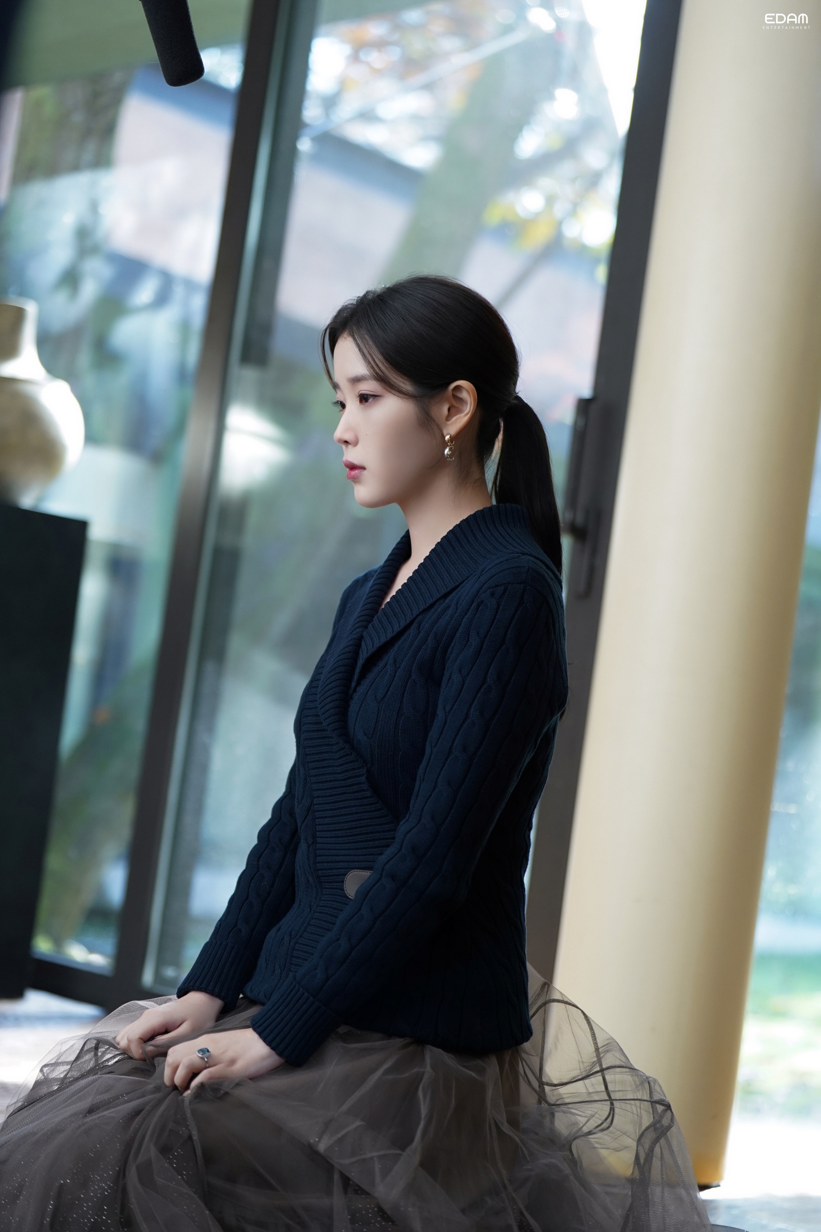 [미디어] 아이유) 21세기 대군부인 9,10회 아이유 소속사 비하인드컷 모음 | 인스티즈