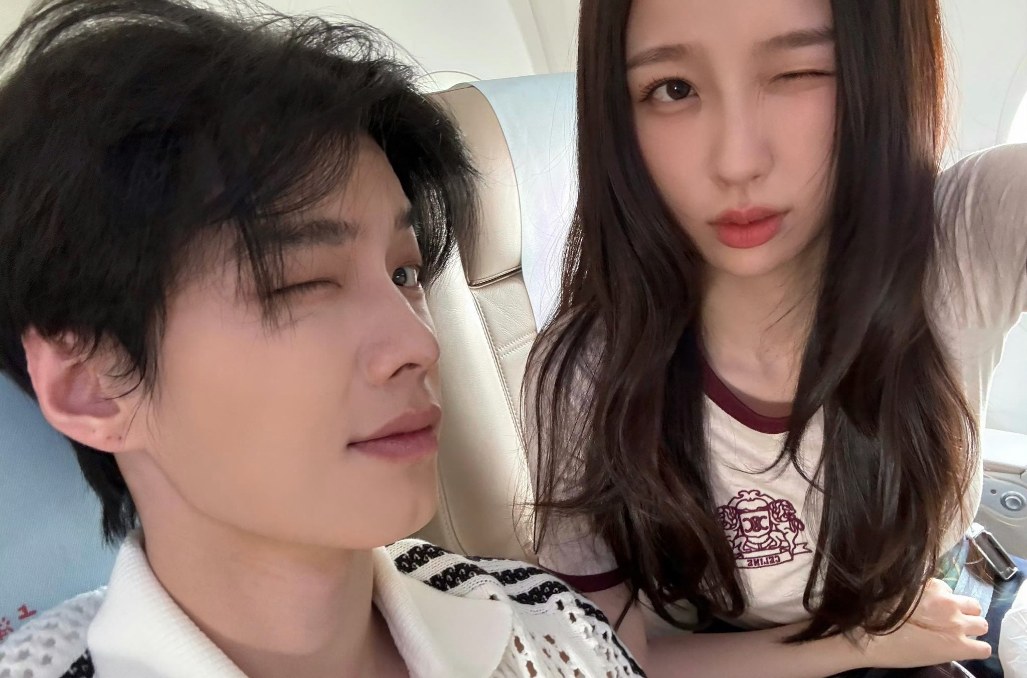 [잡담] 쌍궤는 커플화보랑 남찍사가 찐임 | 인스티즈