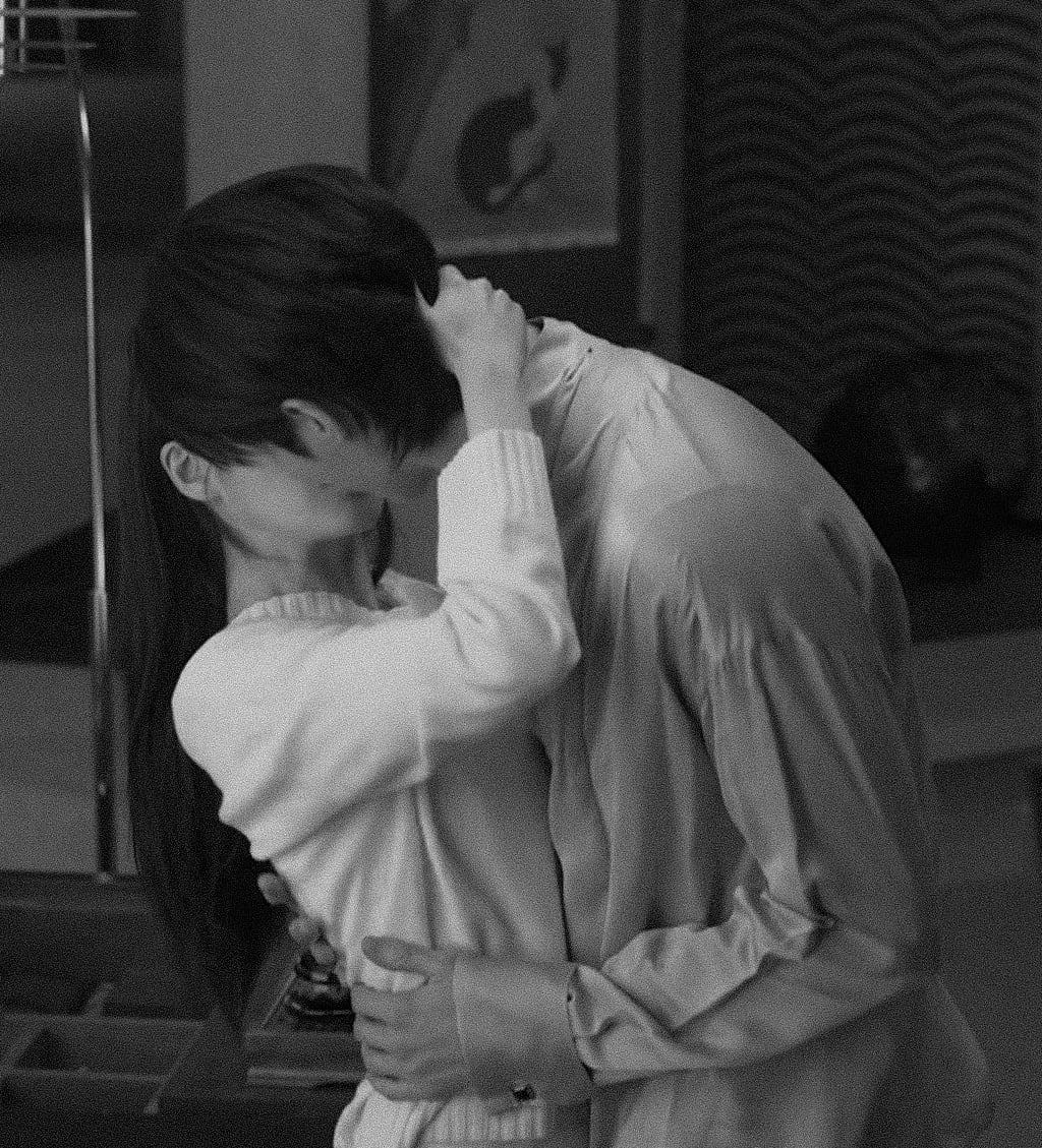 [잡담] 대군부인) 전신샷이 진짜 로설 표지라니까 ㅠㅠㅠㅠ | 인스티즈