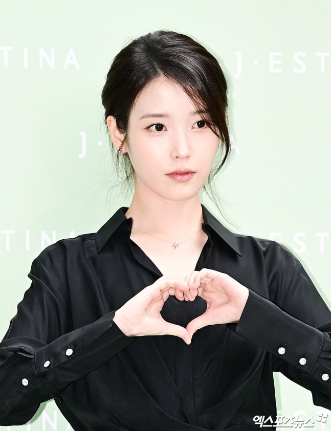 [잡담] 아이유 오늘자 제이에스티나 행사. 너무 이쁘다 | 인스티즈