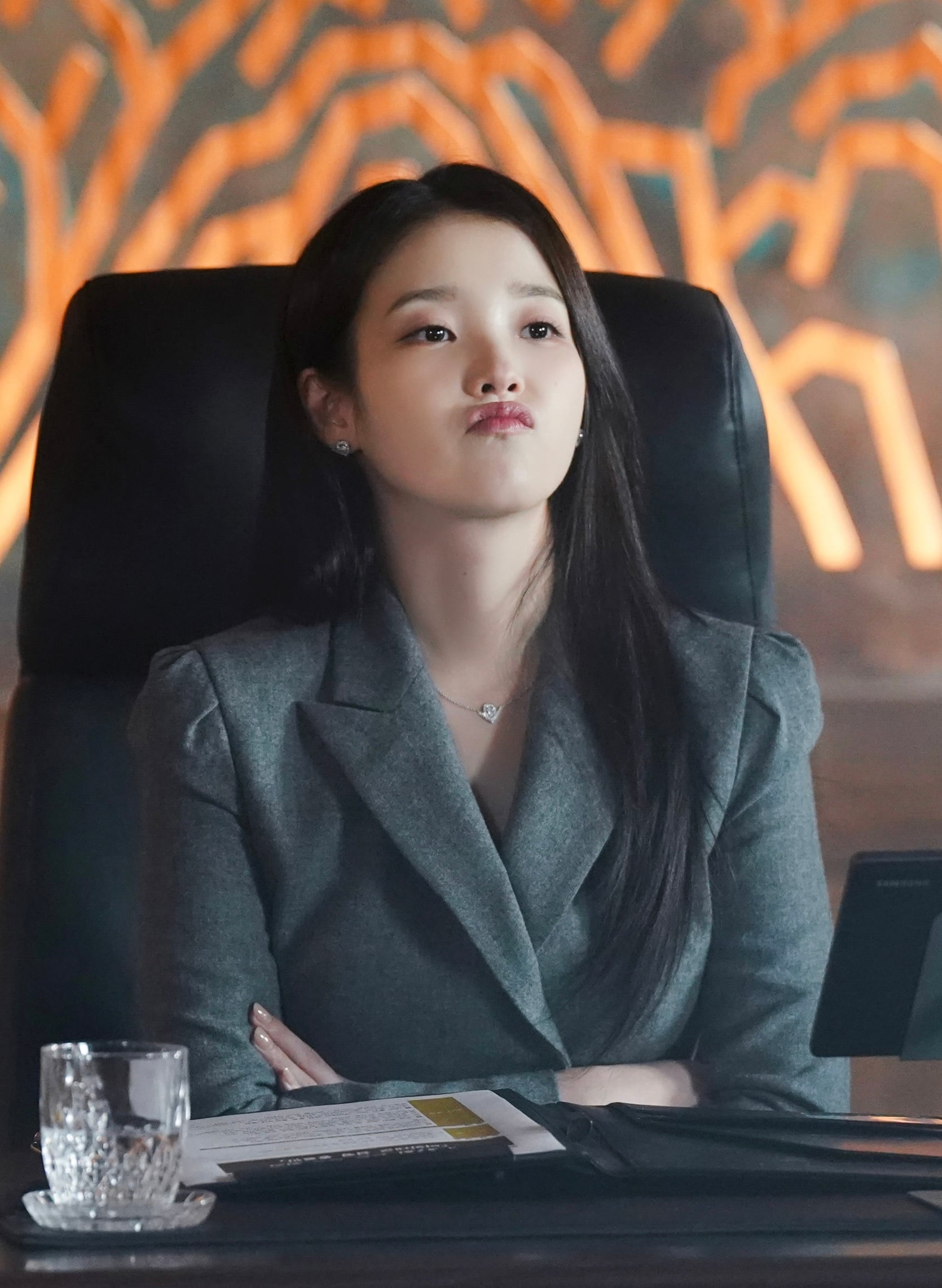 [잡담] 아이유) 성희주 존예 | 인스티즈