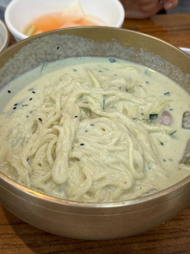 요즘 젠지들이 철저히 외면한다는 국수..JPG | 인스티즈