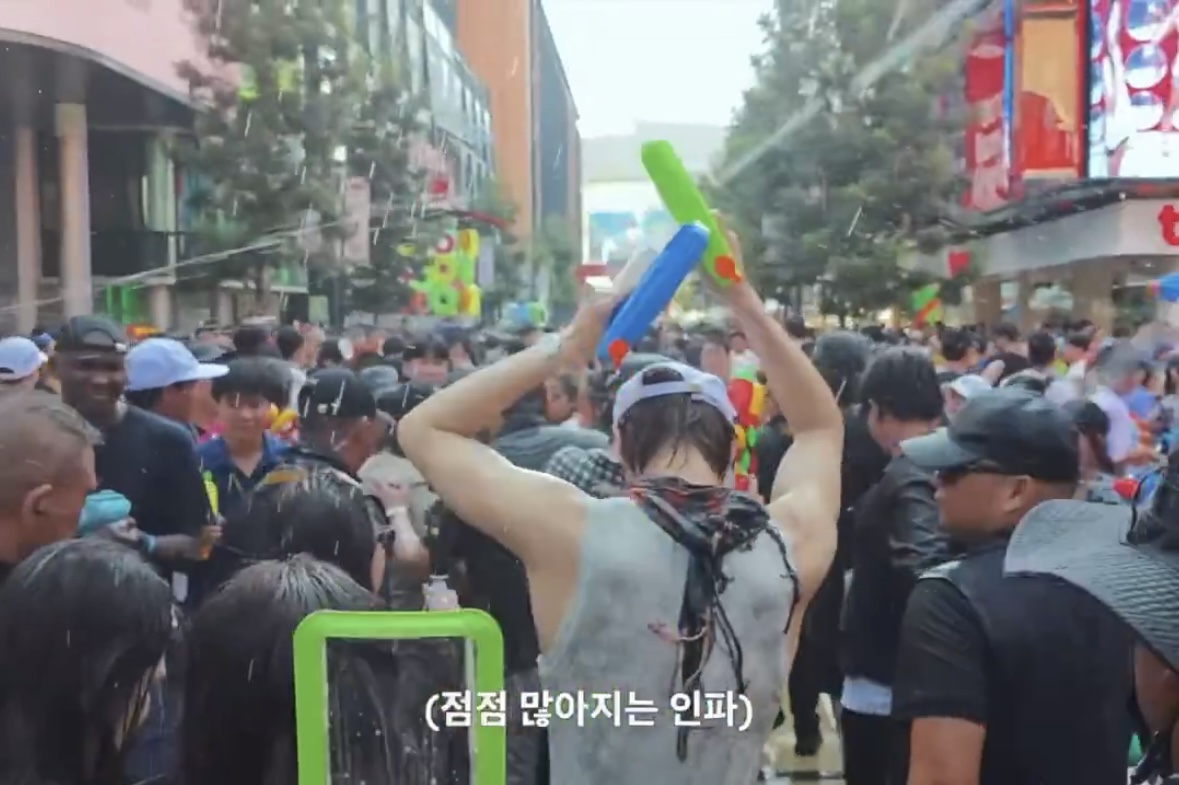 [잡담] 앤톤 수영선출 등짝이네 진짜ㅋㅋㅋㅋ | 인스티즈