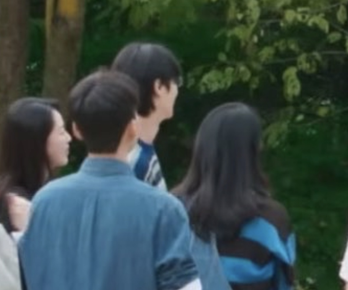 [잡담] 이광수 모기춤 보려고 안경쓴 변우석(아님) | 인스티즈