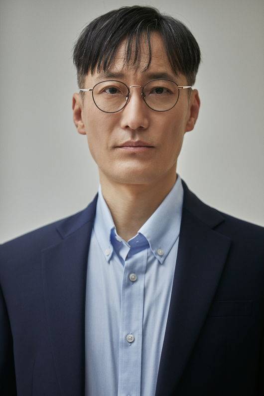 정재성, 이번엔 재계 거물이다..JTBC '신입사원 강회장' 전격 캐스팅 | 인스티즈