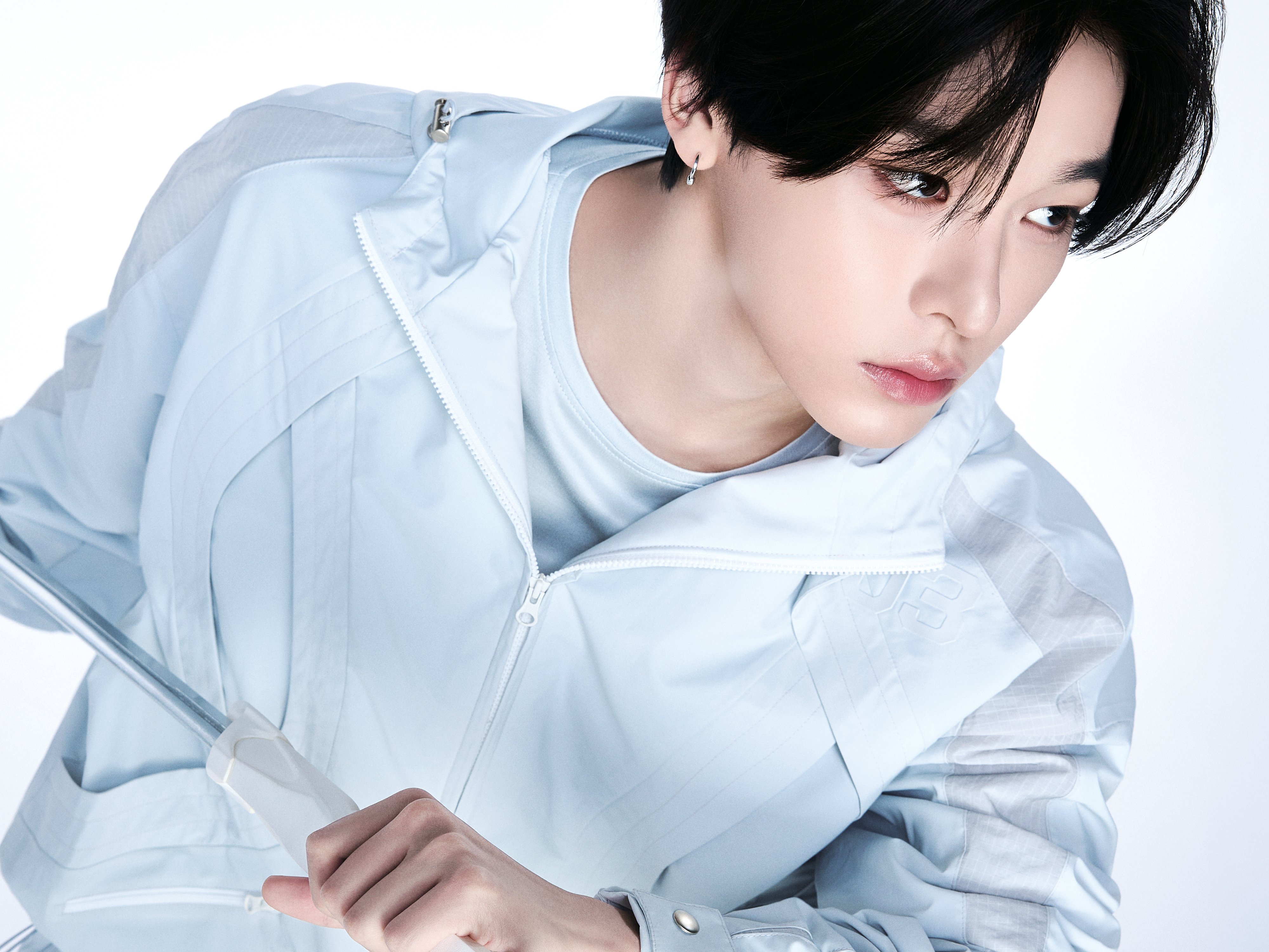[잡담] 굿즈 랜덤 21종 보고 포기할까 했는데 | 인스티즈