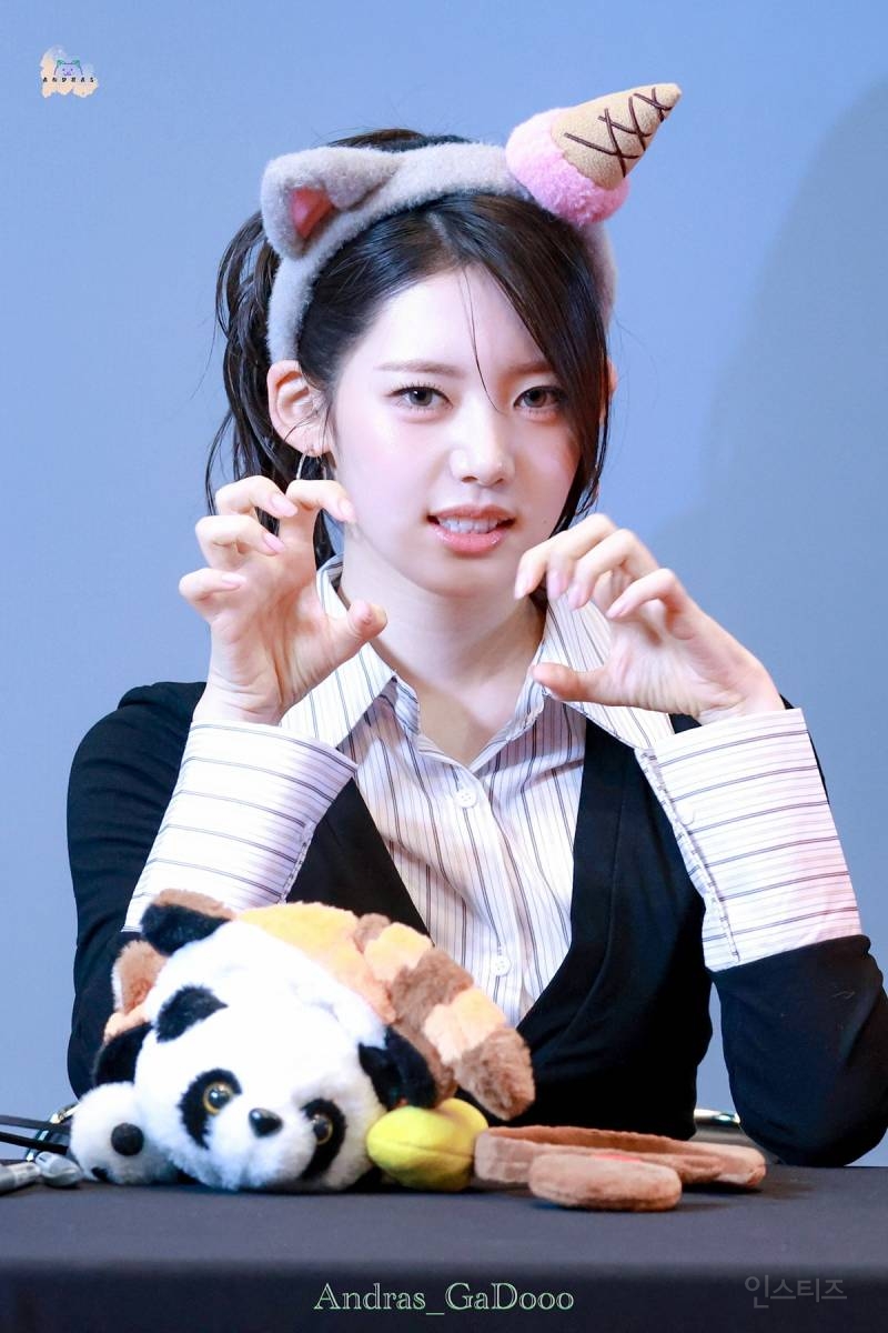 ㄹㅇ 예쁘다고 반응 좋은 베이비몬스터 로라 대면팬싸 비주얼…jpg | 인스티즈