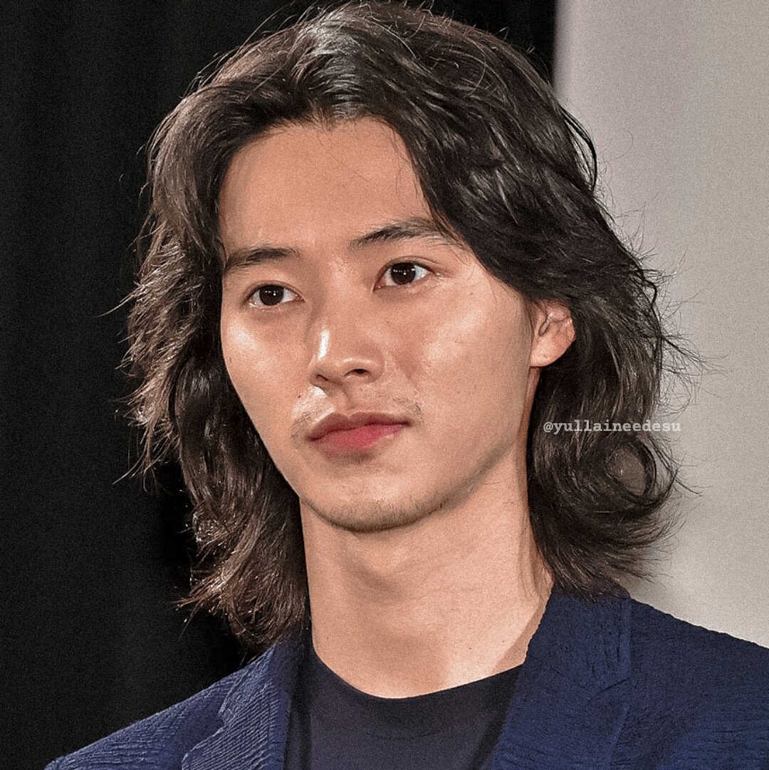 [잡담] 이 남자배우 얼굴 뚜렷하게 생긴거임? | 인스티즈