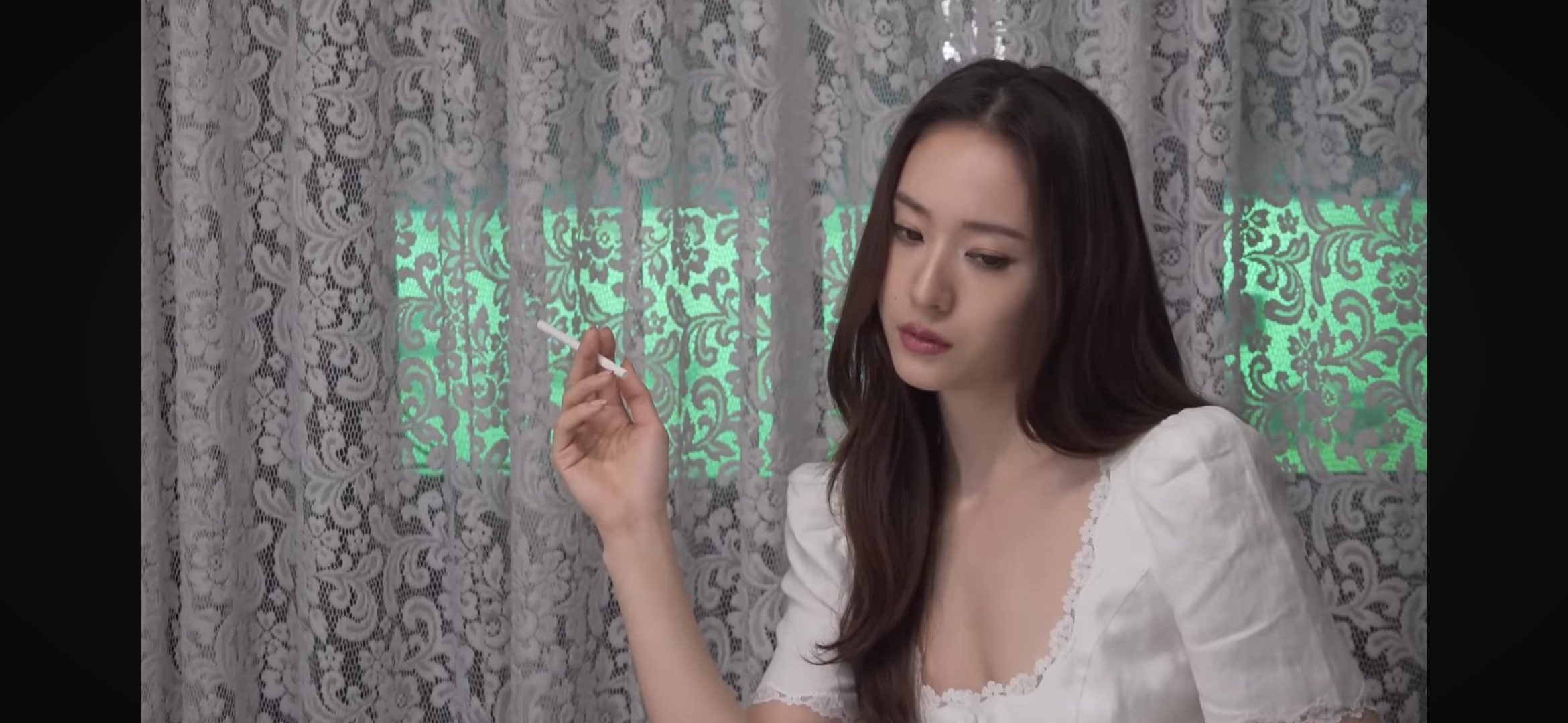[잡담] 크리스탈 개이쁘다 | 인스티즈