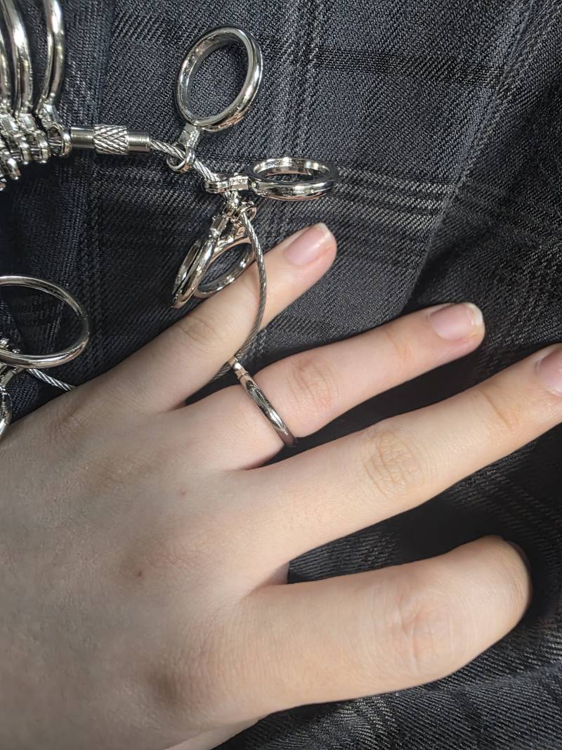 [잡담] 큰일났다 반지가 안빠져 | 인스티즈