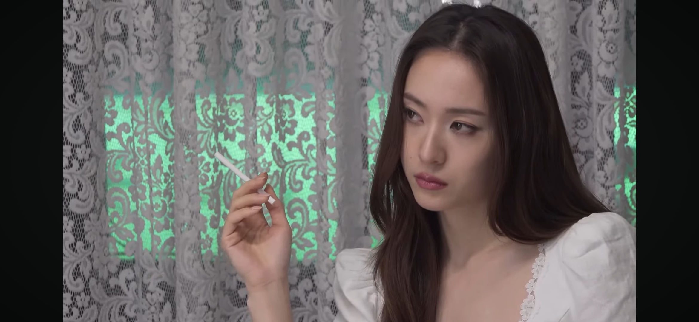 [잡담] 크리스탈 개이쁘다 | 인스티즈
