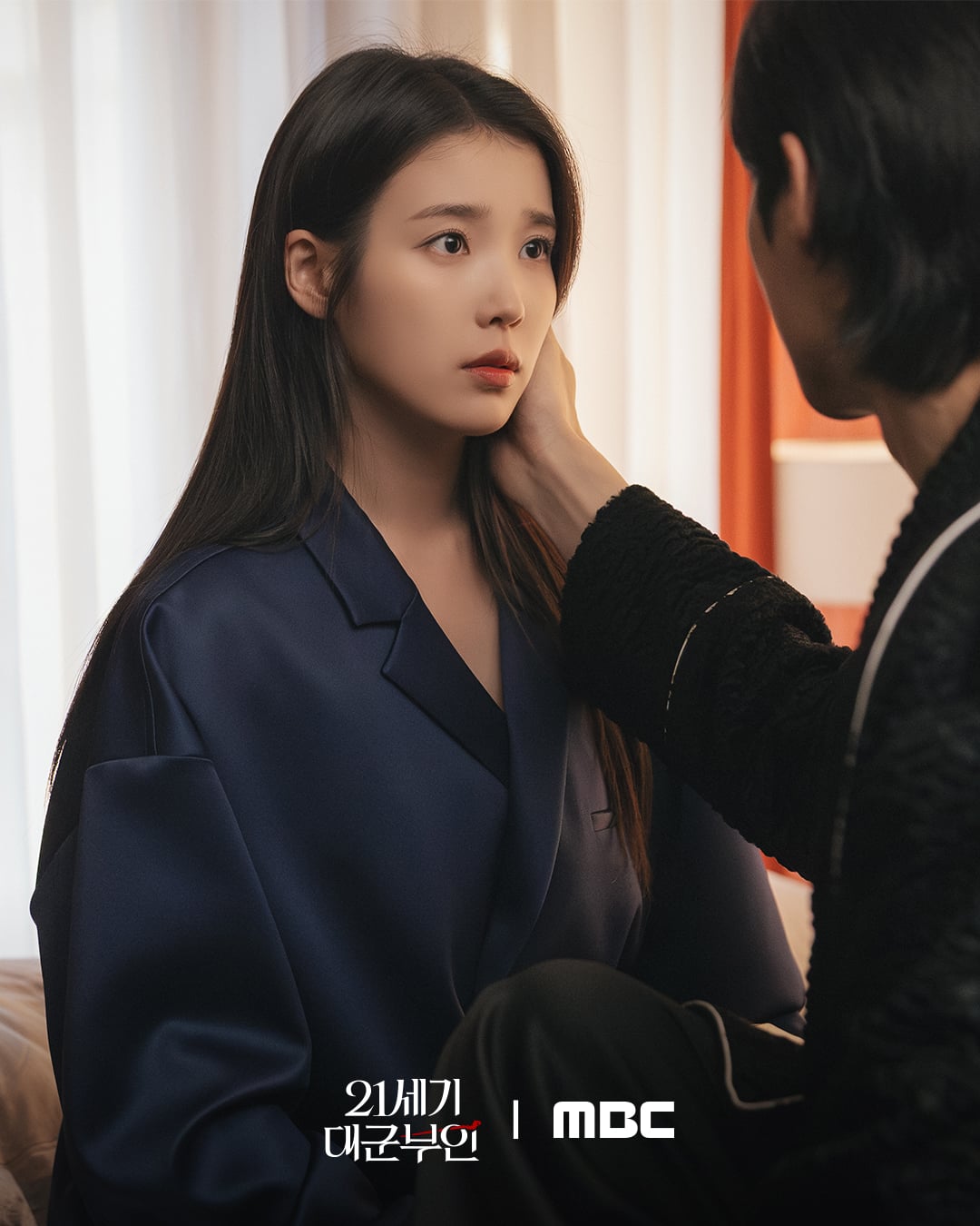 [잡담] 아이유) 희주 스틸컷 너무 예쁨 | 인스티즈