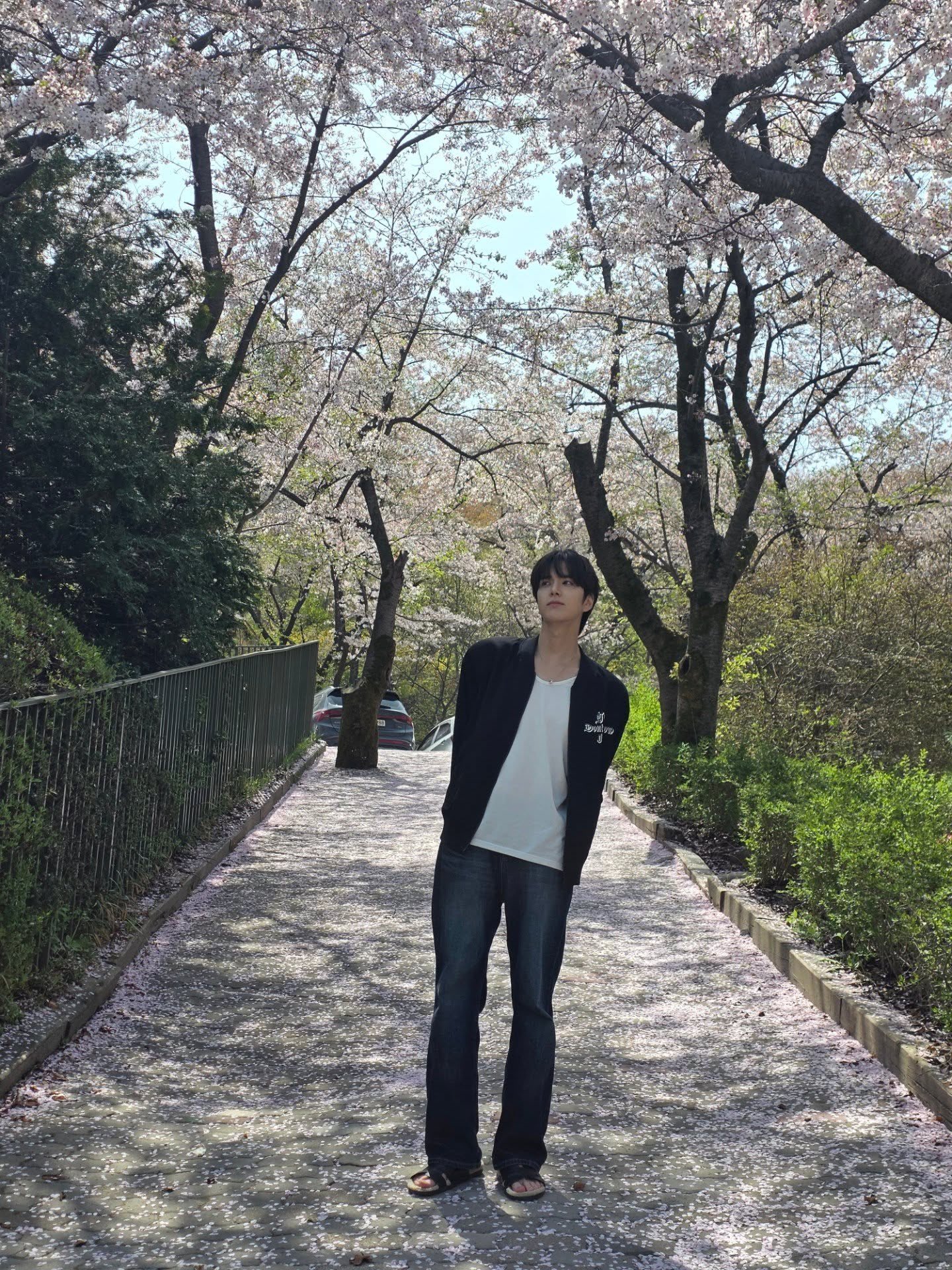 [잡담] 영훈이 진짜 뼈대 미남임 | 인스티즈