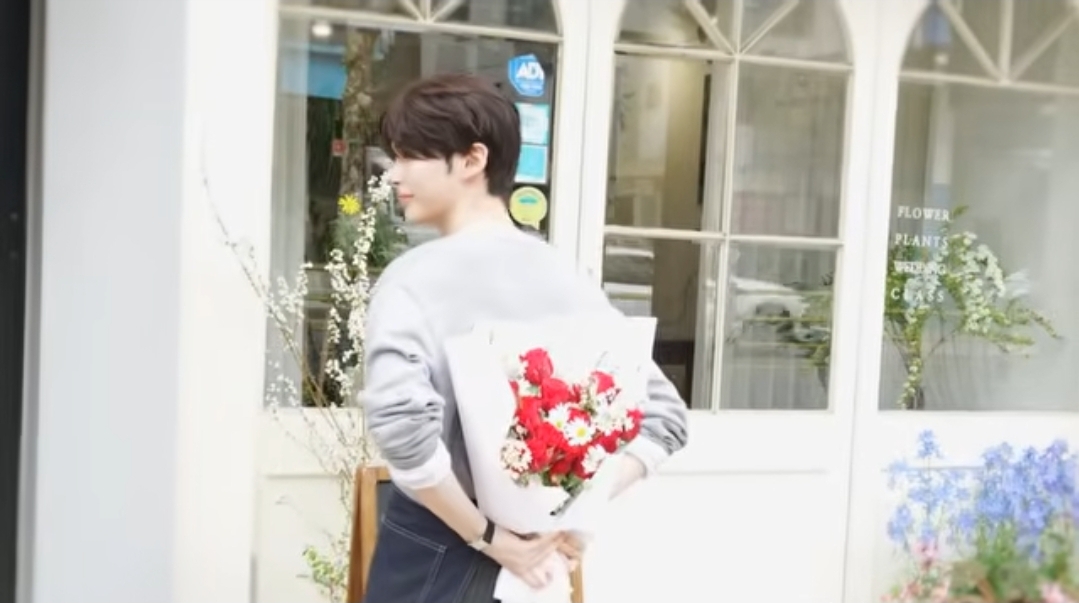 [잡담] 로즈데이 맞춰서 낋여옴(ㅈㅇ 성한빈) | 인스티즈