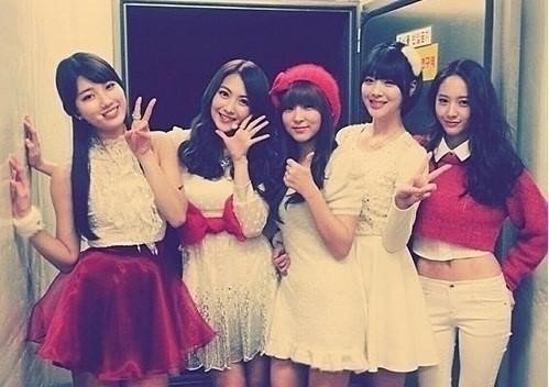 [잡담] 와 설리랑 크리스탈이 진짜 예쁘구나 | 인스티즈