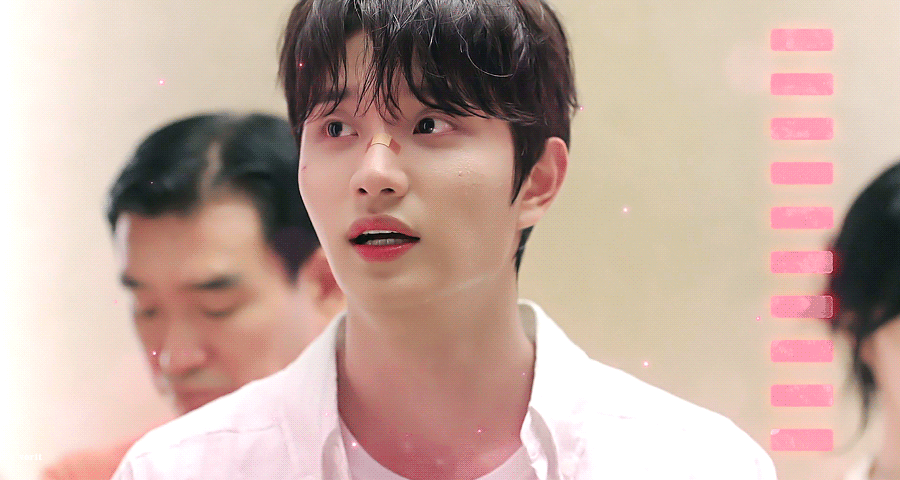 [잡담] 유미의세포들3) 순록이 고백은 고백하러가는 길에 엘베가 제맛이라고!!! | 인스티즈