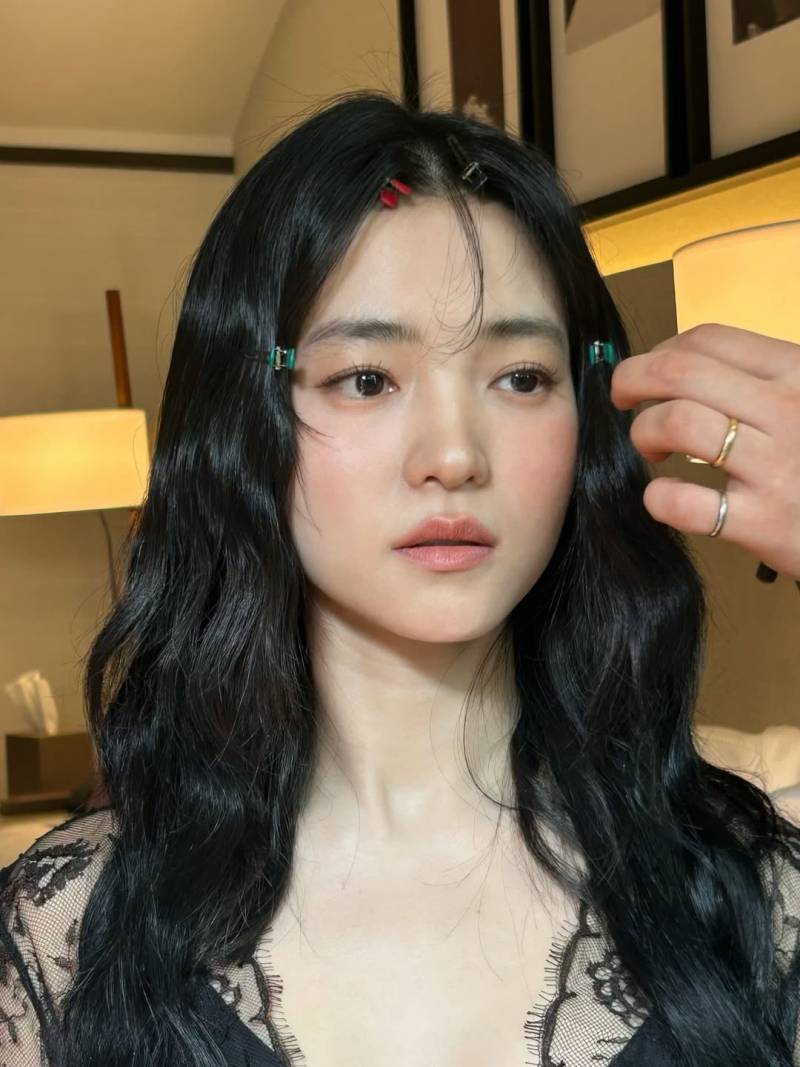 요즘 메이크업 담당 바뀌고 달라진 김태리..JPG | 인스티즈