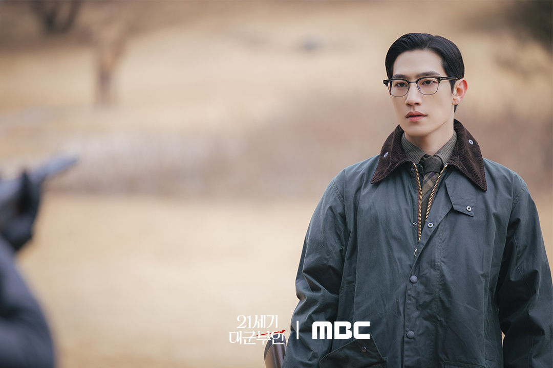 [잡담] 대군부인) 희주 총 왔다ㅏㅏㅏㅏㅏㅏ 근데 민가놈을 겨냥한 | 인스티즈