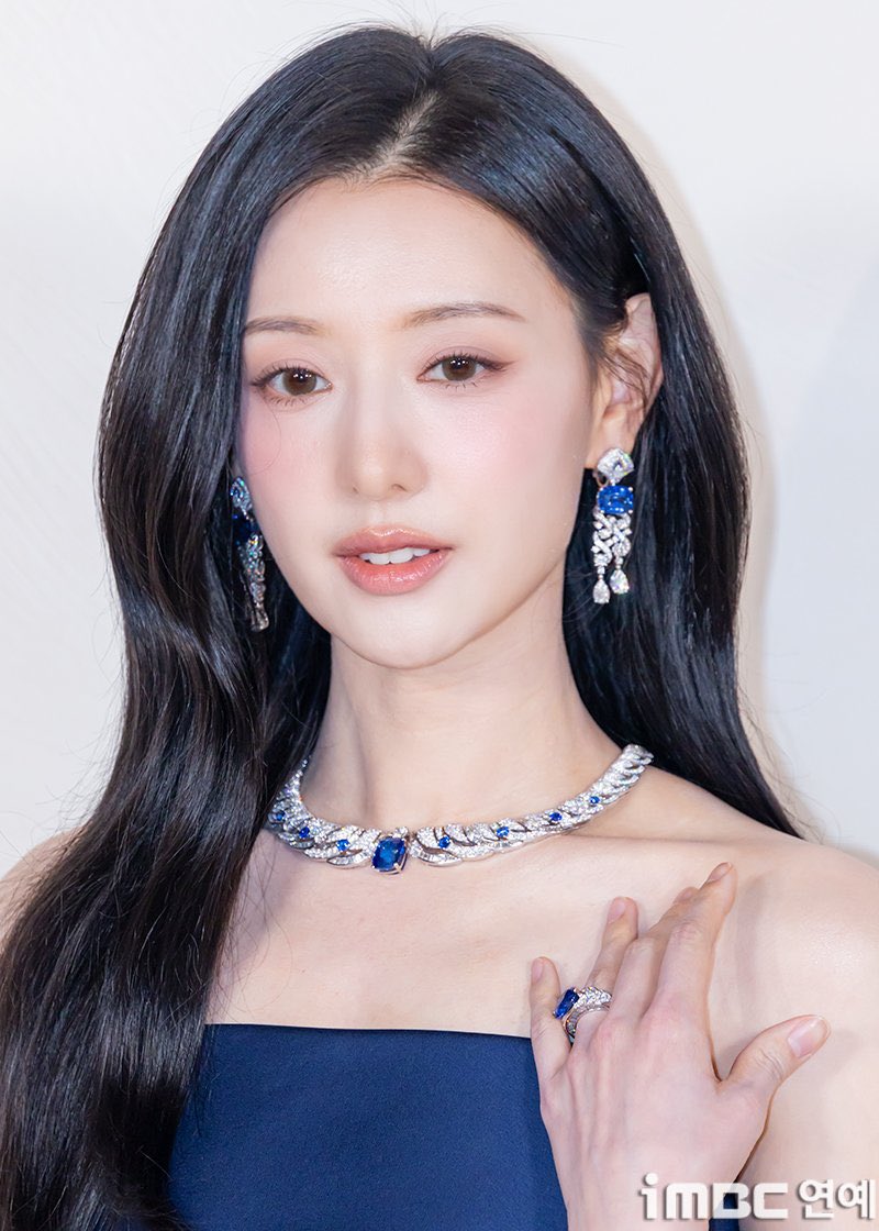 [잡담] 장원영 김지원 불가리 조합 반응 진짜 좋네 | 인스티즈