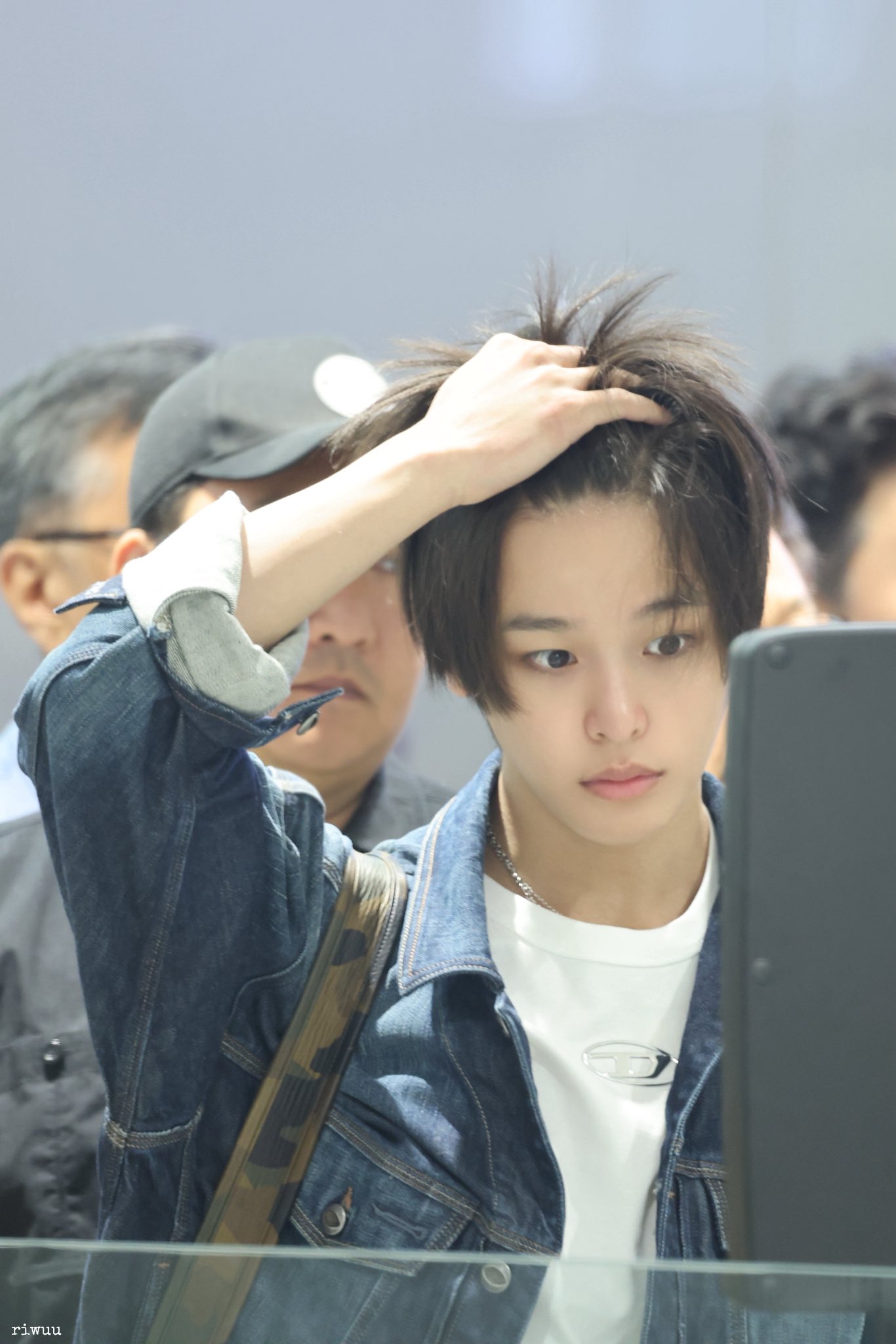 [잡담] 리쿠 깐머리도 예쁜 거 같다 | 인스티즈