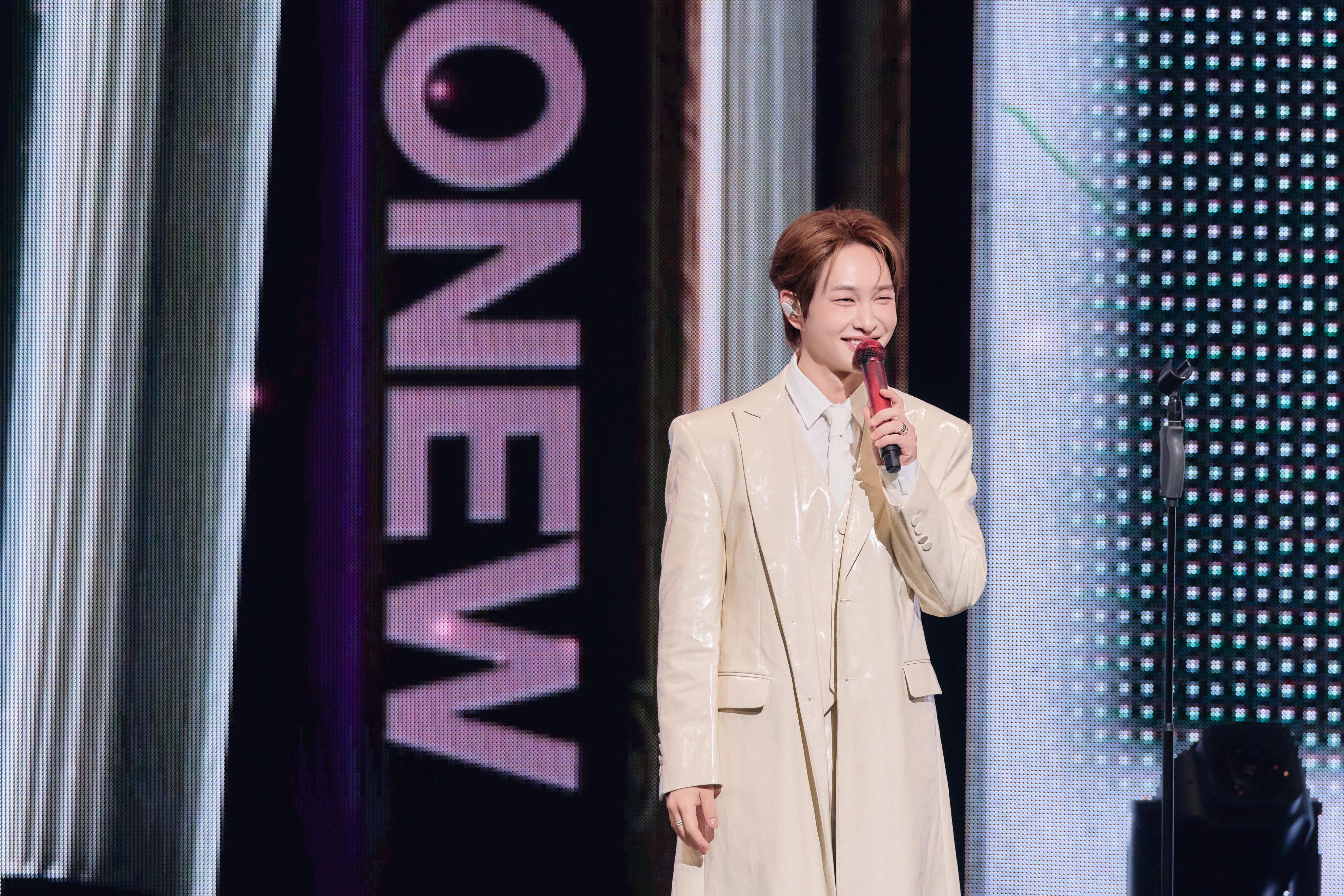 [정보/소식] 온유, 아시아 5개 도시 접수 단독 팬미팅 'TOUGH LOVE' 성황리 개최 | 인스티즈