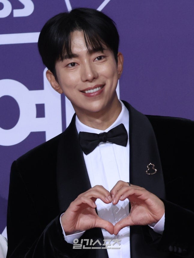 [정보/소식] [공식] 윤현민, 김소연·김지석과 만날까…"'연애의 재발견' 긍정 검토” | 인스티즈