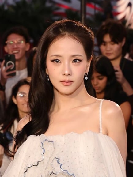 [잡담] 지수 포니랑 잘 맞는것같음 | 인스티즈