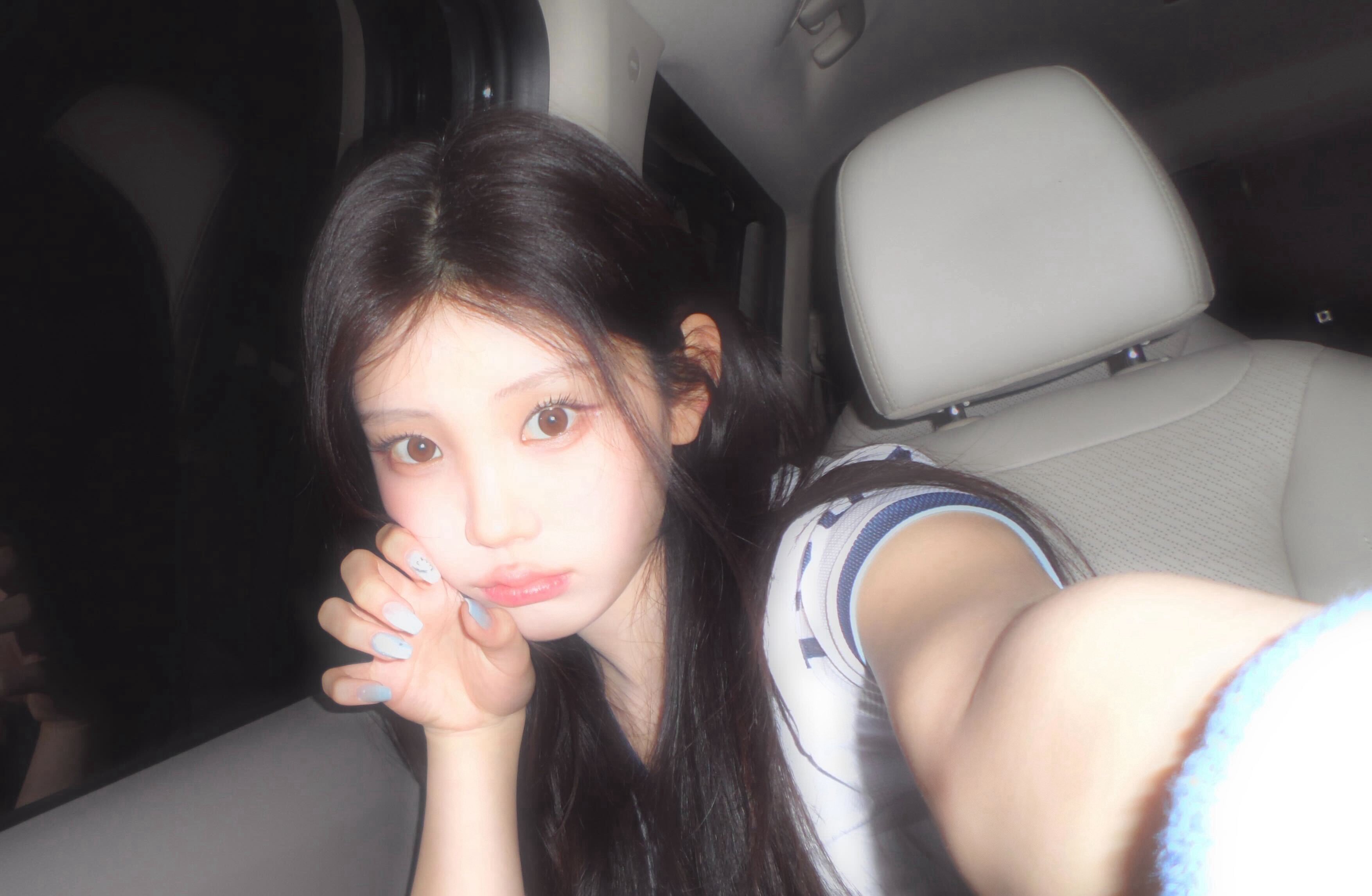 [잡담] 원희 자기 고양이상이라고 우기고 팬들은 먹금하고 그런 시절이 있었는데 | 인스티즈