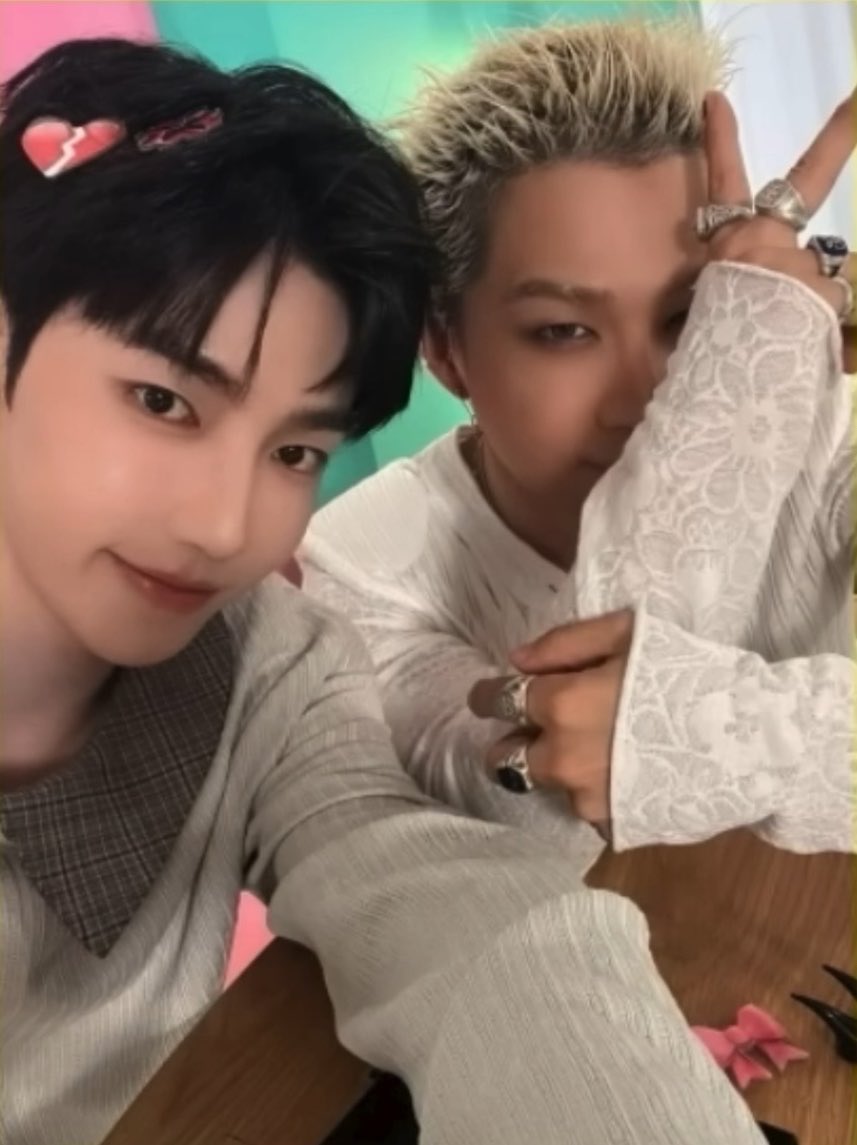 [잡담] 장하오 태양 셀카 원본주세요 | 인스티즈