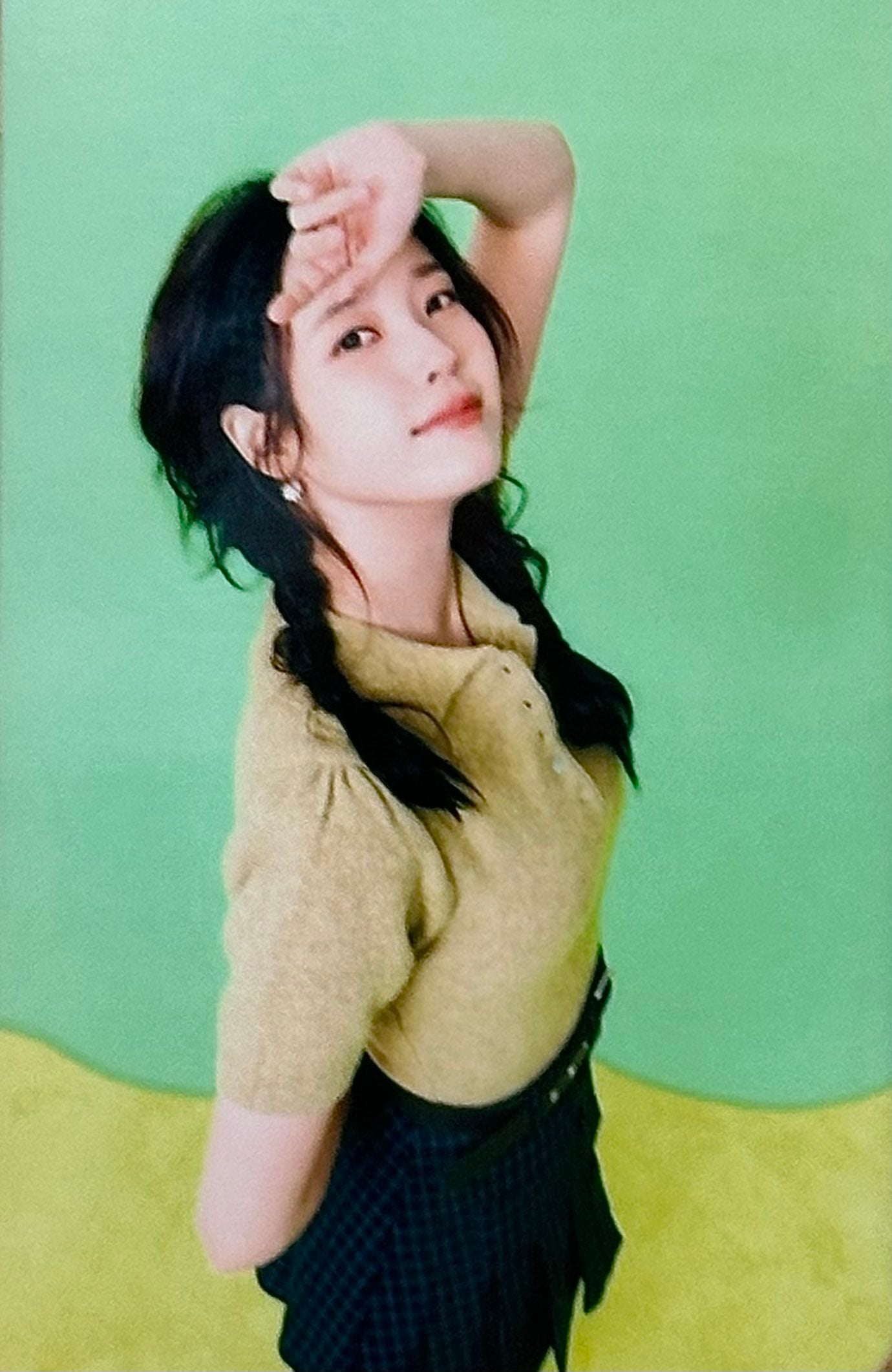 [잡담] 아이유) 2026 아이유 생일 카페 청사과 컨셉 포토 사진 | 인스티즈