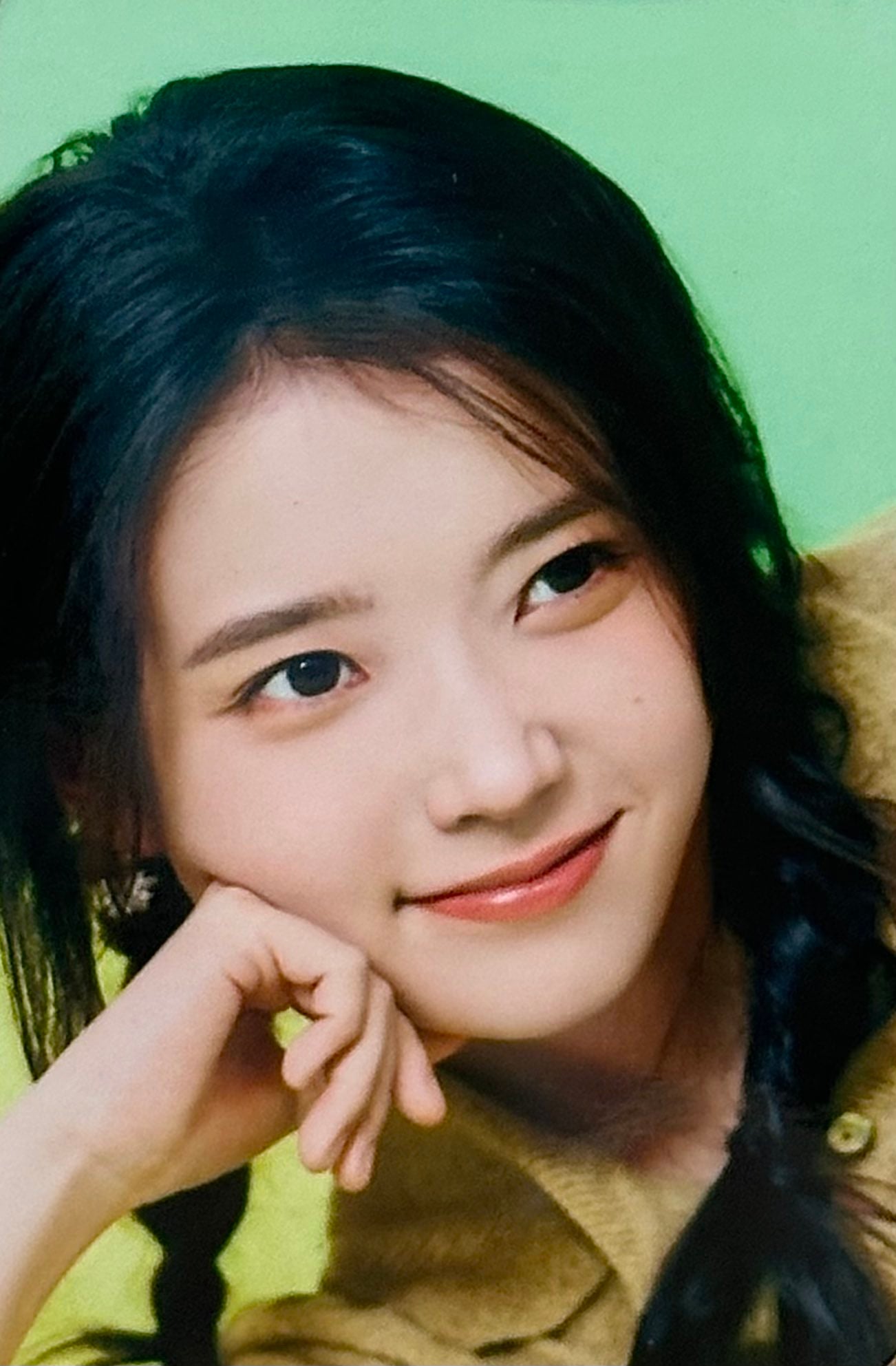 [잡담] 아이유) 2026 아이유 생일 카페 청사과 컨셉 포토 사진 | 인스티즈