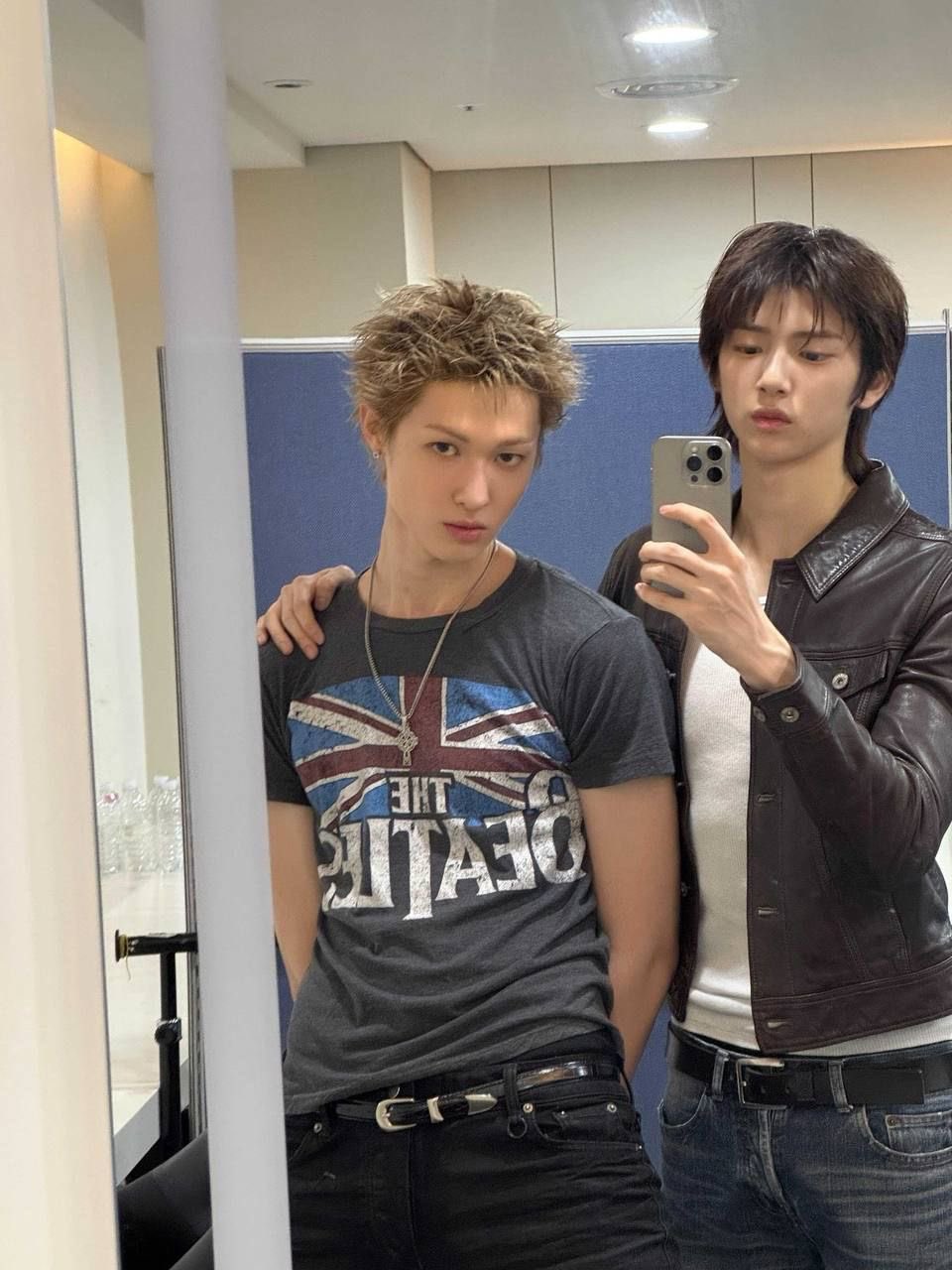 [잡담] 코르티스 이 조합은 내기준 돌판에서 처음보는 느낌.. | 인스티즈