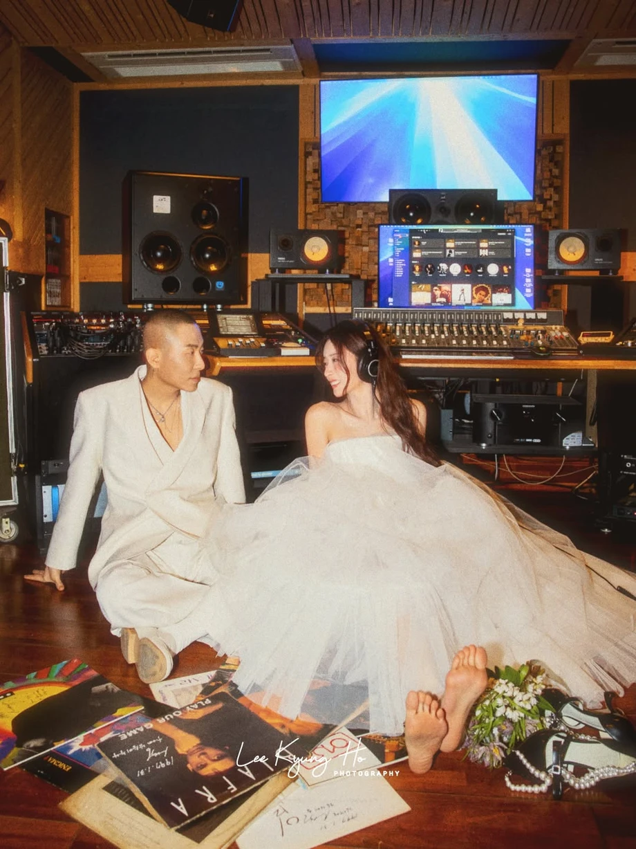 [잡담] 오늘 결혼하는 에이핑크 보미...결혼화보.jpg | 인스티즈