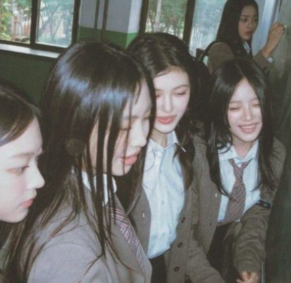 [잡담] 아니 뉴진스가 이런걸 말아줬는데 어떻게 잊는데요 | 인스티즈