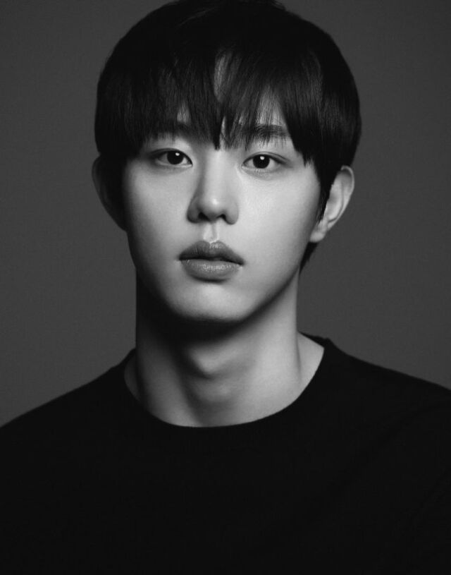[정보/소식] [단독] 김단, 벌써 남자 주인공 우뚝… '마 데레사' 출연 | 인스티즈