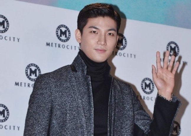 [정보/소식] 노지훈, 용인 집단 식중독 의심 사고 피해자였다.. "40도 고열, 죽다 살아나" [RE:스타] | 인스티즈