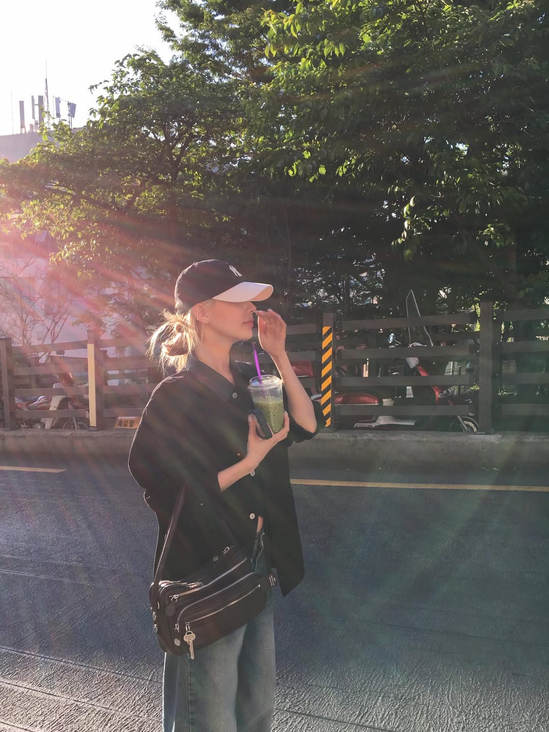 [잡담] 미연&사나 어린이날 데이트 사진 올라옴.👩‍❤️‍👩 | 인스티즈