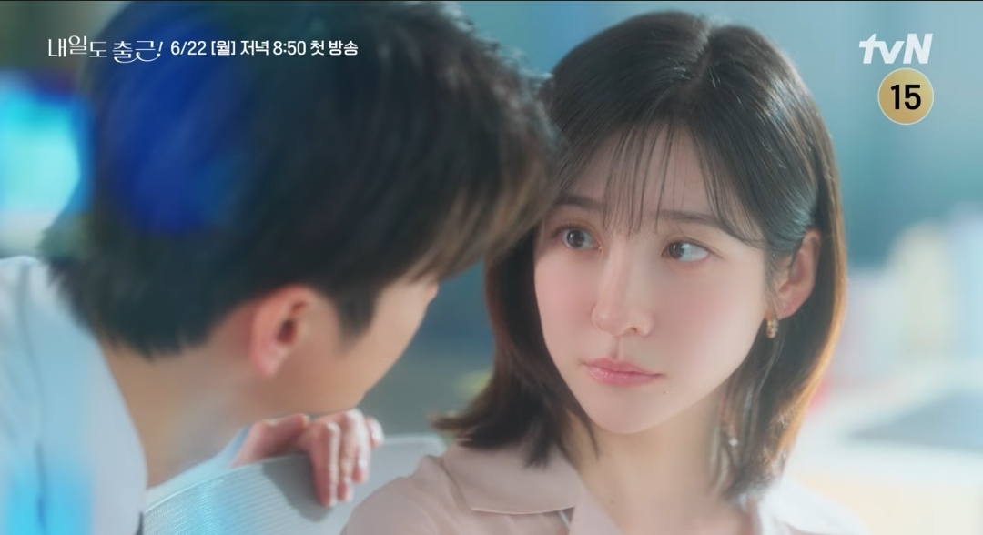 [잡담] 내일도출근) 너무 가깝다 근데 설레 | 인스티즈
