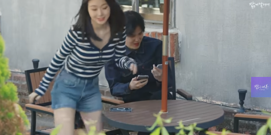 [잡담] 애인이 이러면 데이트 중에 어떻게 할거임 | 인스티즈