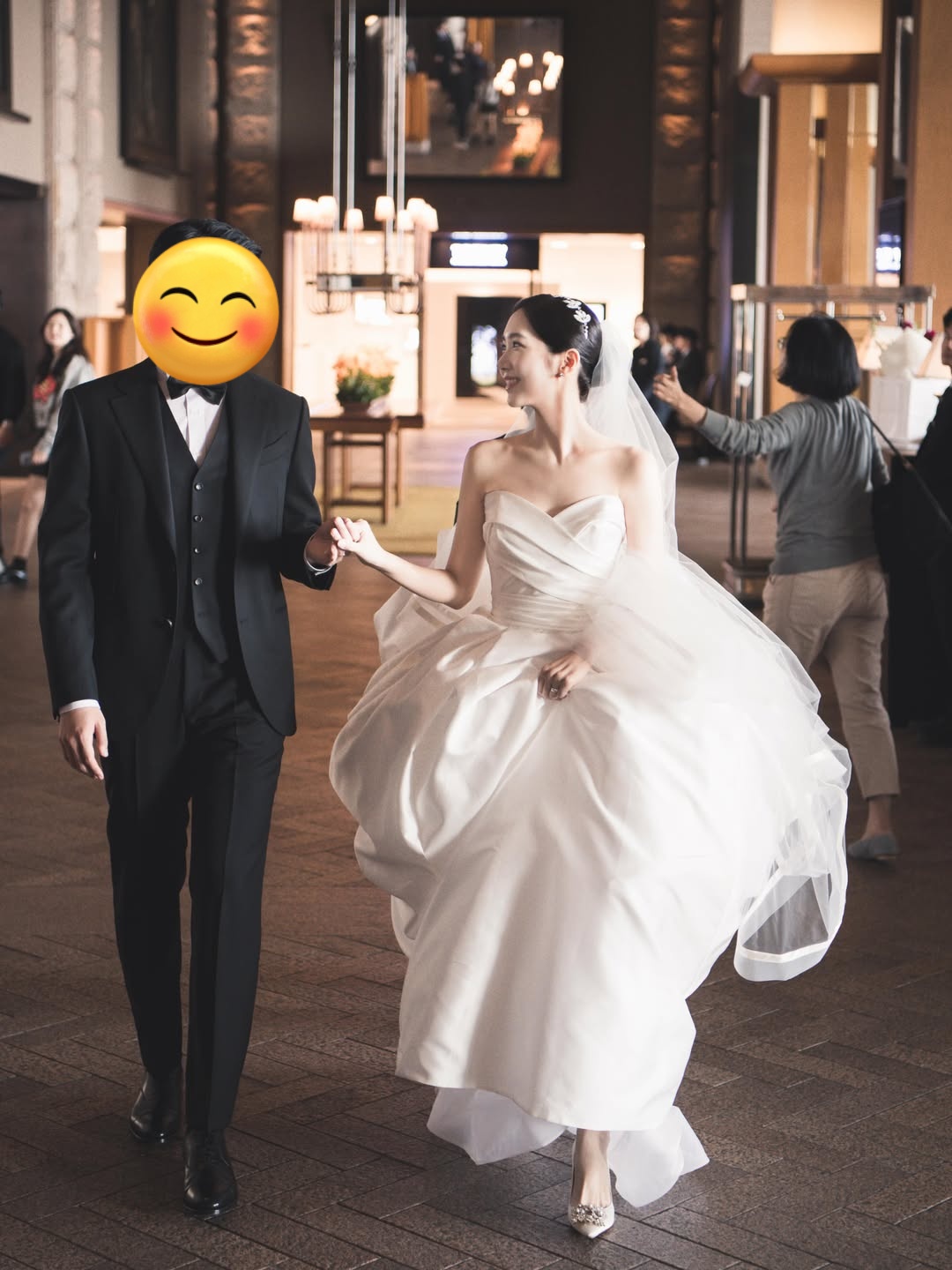 [잡담] 본식 결혼사진 풀어주는 홍유경 | 인스티즈