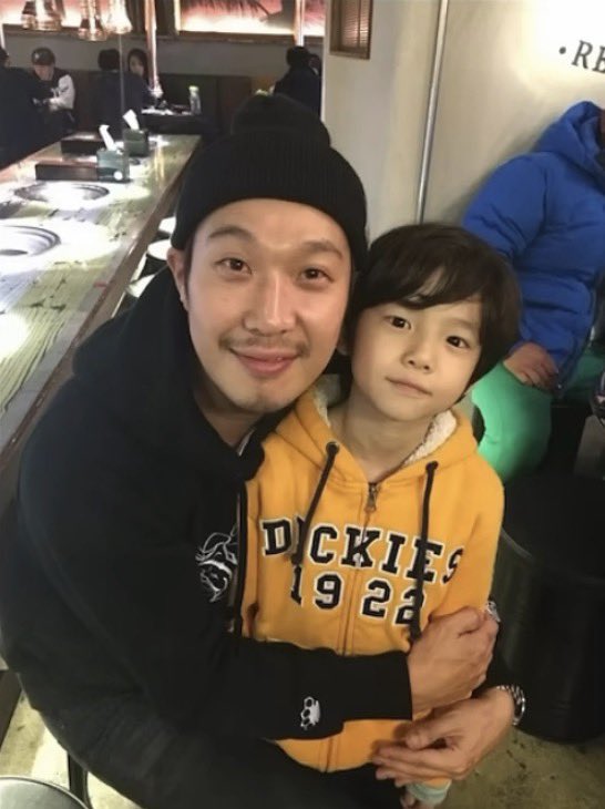 [잡담] 하하sbn 무릎에 앉은 코르티스 주훈이ㅋㅋㅋ | 인스티즈